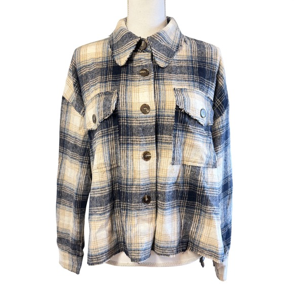 LA MIEL Jackets & Blazers - La Miel Blue Cream Plaid Button Down Shacket Frayed Raw Hem Small Oversized